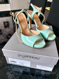 Sandalo con tacco nr. 37