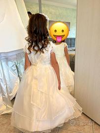 Vestito da sposa e da damigella