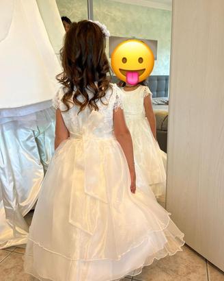 Vestito da sposa e da damigella