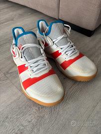 Scarpe da basket adidas