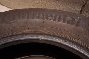 Gomme estive Continental  215/60 R17 H