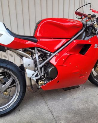 ducati 996 del 2001 con 23000 km