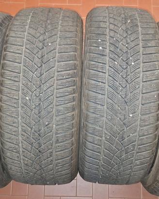  gomme Gooyear invernali