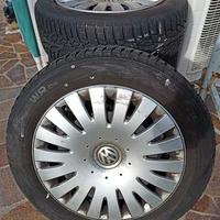 cerchi in ferro 16'' con copricerchi Volkswagen