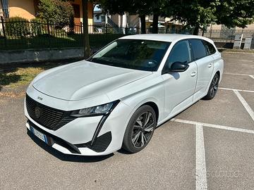 Peugeot 308 BlueHDi 130 S&S EAT8 SW Allure