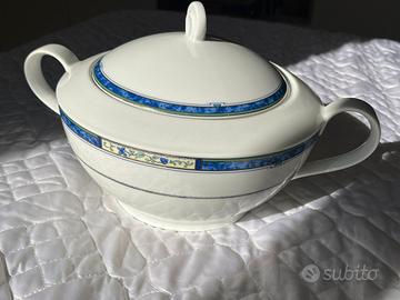 Zuppiera in porcellana della "Winterling Bavaria"