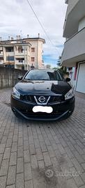 nissan Qashqai n-tech 2.0 Tdi 150 cv