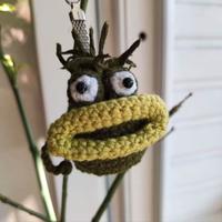 Giocattolo artigianale in lana per bambini