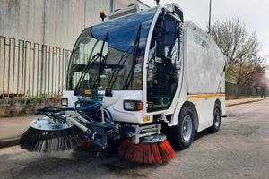Spazzatrice aspirante Sicas Euroclean Millennium