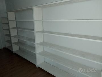 Scaffalature in legno abete lamellare