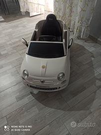 Giocattolo fiat 500