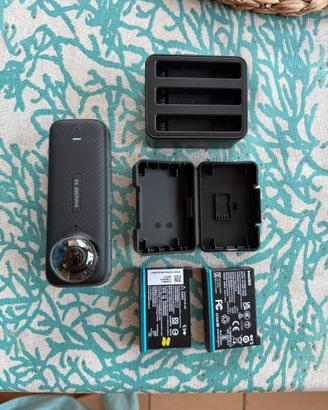 Insta360 X4 8K + Dive Case – Kit completo