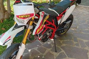 Ciclomotore 50cc valenti