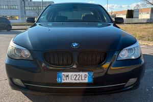 si vende  bmw e60 