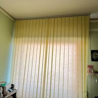 Tenda verticale scorrevole a bande larghe