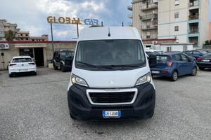 Peugeot Boxer 333 2.2 BlueHDi 140 S&S PC-TN Furgon