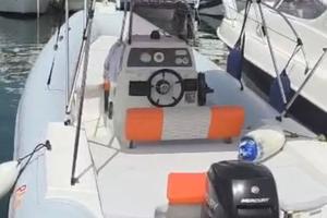 Panamera PY 60 + posto barca + assicurazione