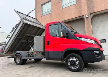 IVECO DAILY 35C12 Camion/ PAT B/ Rib/ Cassettone