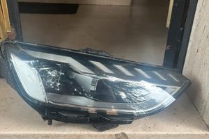 Fanale Destro Audi A4 2024