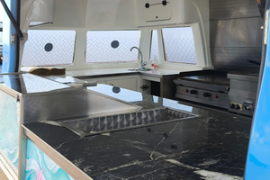 Food truck modello vintage Volkswagen