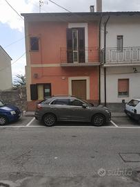 Casa di paese in via Stazione, 79