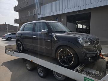 Mini countryman