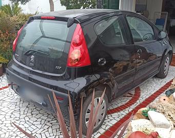 PEUGEOT 107 NERA km 30.306 ( 2006)