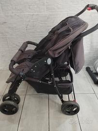 passeggino gemellare 