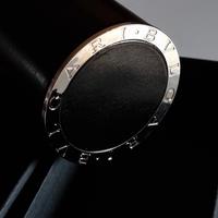 Elegante custodia rigida nera firmata BVLGARI
