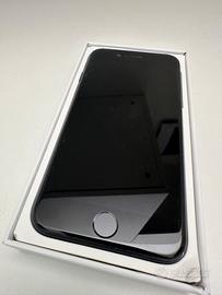 iPhone SE 2024 usato
