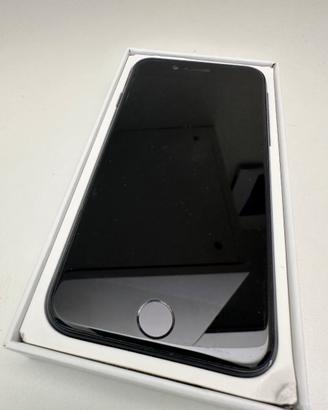iPhone SE 2024 usato