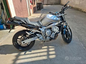 Yamaha FZ6