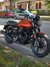Motoguzzi V7 Stone 850