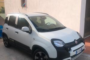 FIAT PANDA 1.0 HYBRID CROSS FULL OPTZIONAL