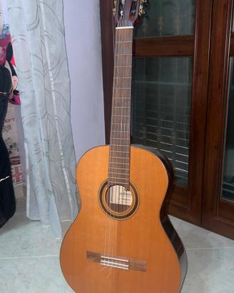 chitarra classica Admira Virtuoso 
