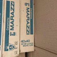 Rimanenza mattonelle varie misure