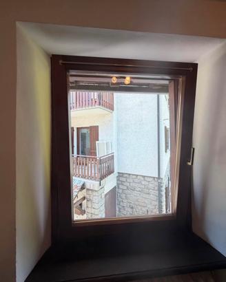Finestre in legno con vetro termico
