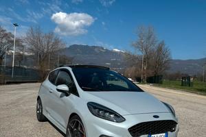 Fiesta st mk8