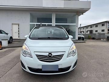 Opel Meriva 1.7 cdti Panoramic c/navi b-Color 110