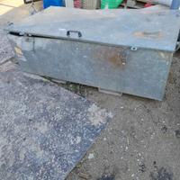 cassone attrezzi usato 77x149xh45