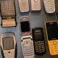 Telefoni vintage anni90/2000