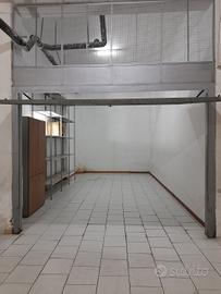 BOX AUTO 25 MQ
