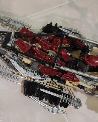 LEGO BIONICLE: Thornatus V9 (8995) senza scatola 