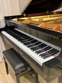 Pianoforte a coda Essex EGP-173 by Steinway&Sons