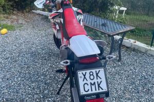 Suzuki Valenti Rancing SM 50 - 2020