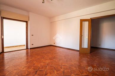 3 LOCALI A FONTE NUOVA