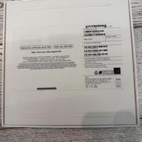 Mini  Mac 2  8G ssd 256 Giga