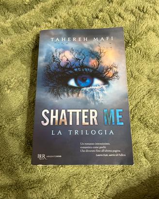 Saga “shatter me”
