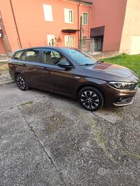 fiat tipo 1.6 diesel  city Life 