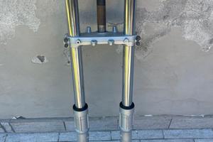 Sospensioni anteriori Yamaha 600 Tenerè II serie